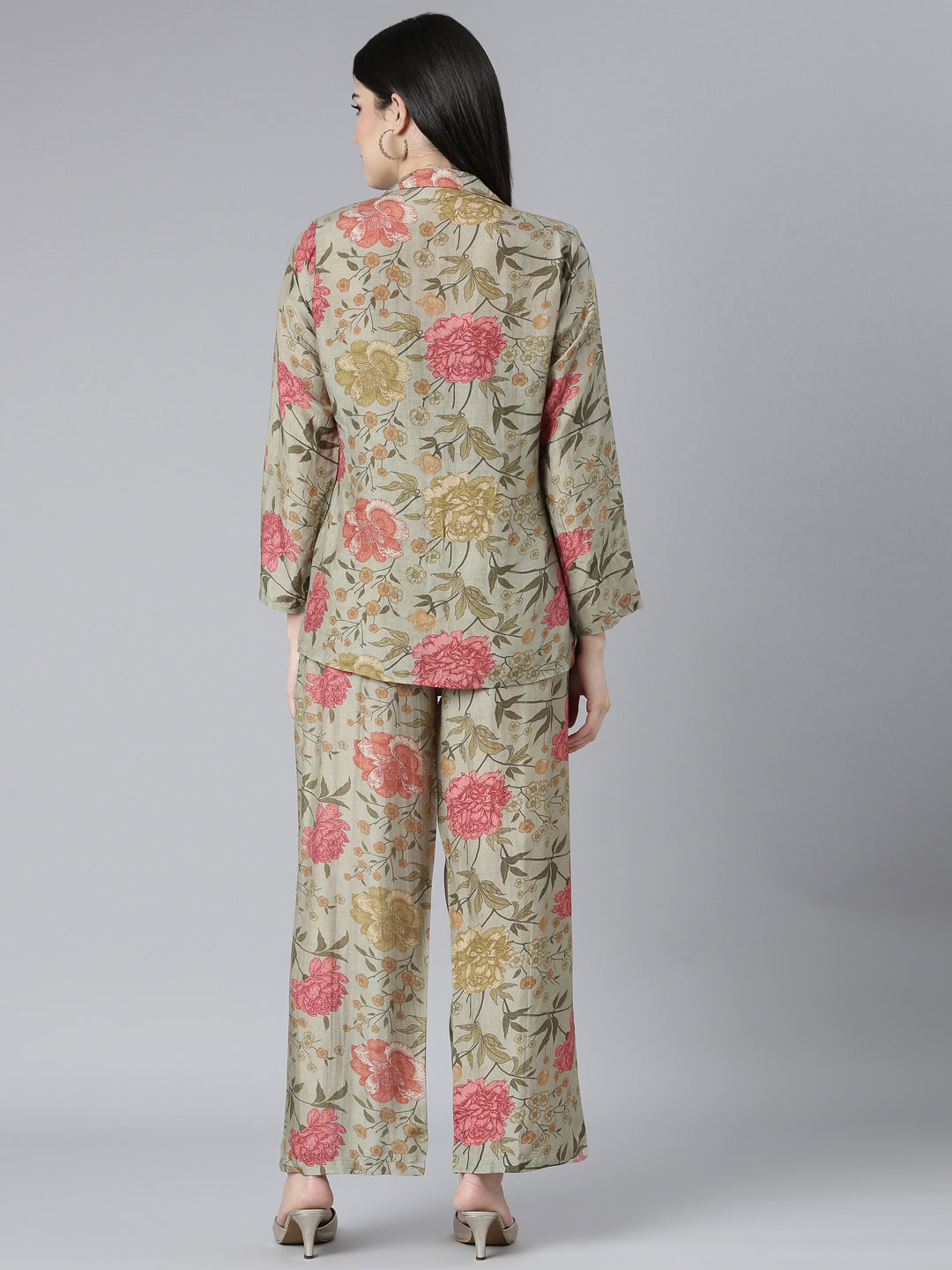 Neerus Green printed co-ord set top and trousers - side view