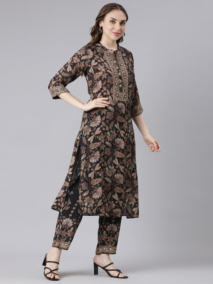 Neerus Black Muslin Straight Casual Floral Kurta Sets