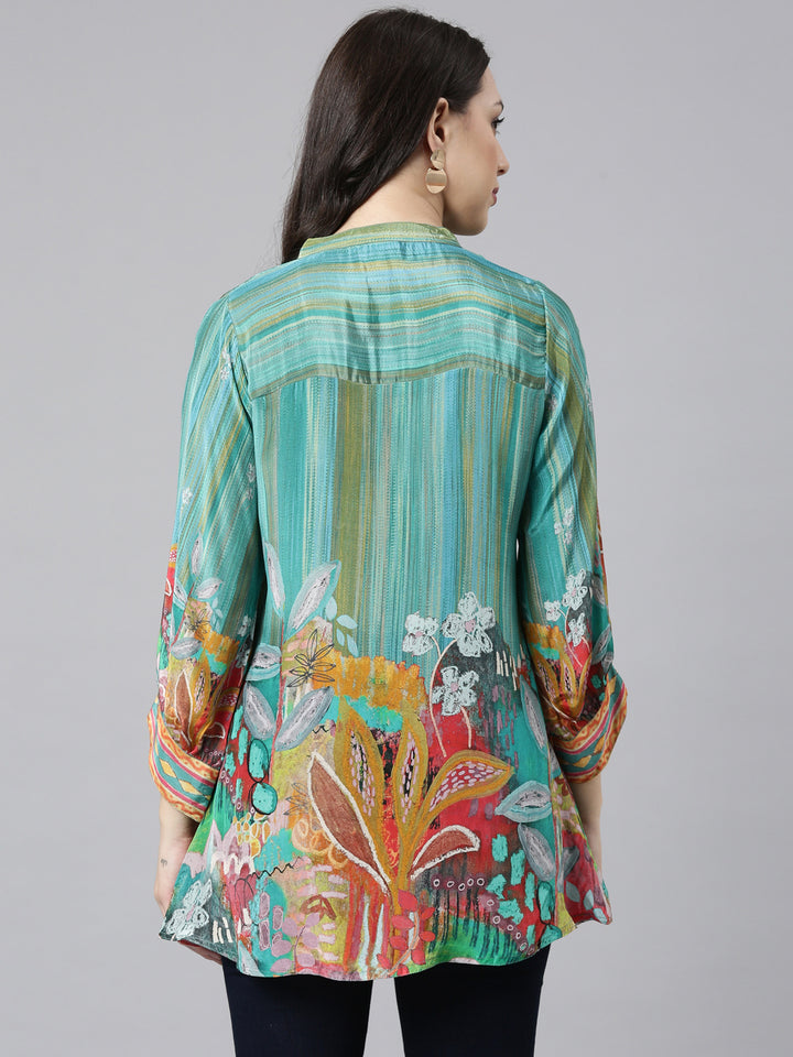 Neerus Green crepe printed high-low kurti - side view