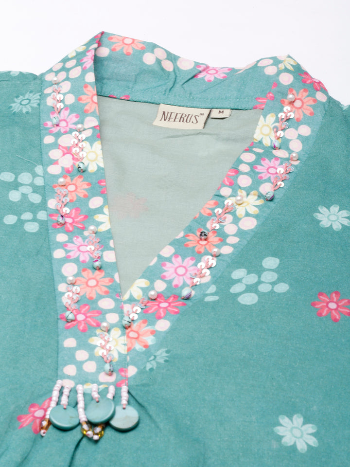 Neerus Green Panelled Straight Kurta and Trousers