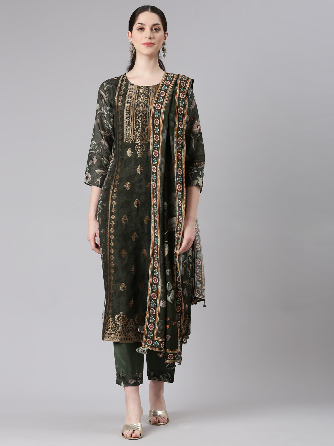 Neerus Green raw silk straight suit set - front view