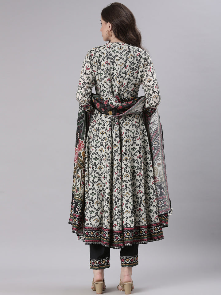 Neerus Off White Printed Straight Kurta and Trousers With Dupatta