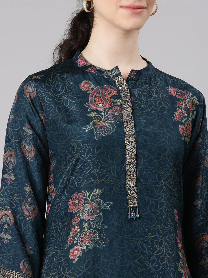 Neerus Blue floral printed straight kurta - detail view 1