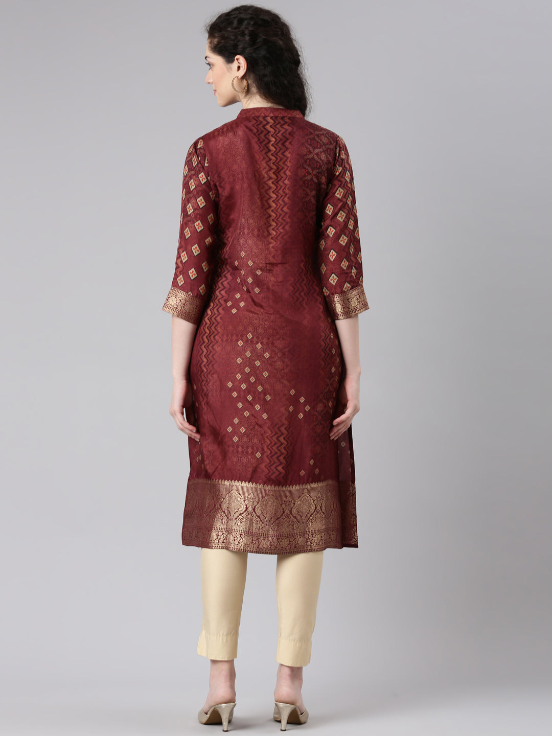 Neerus Maroon floral printed straight kurta - side view