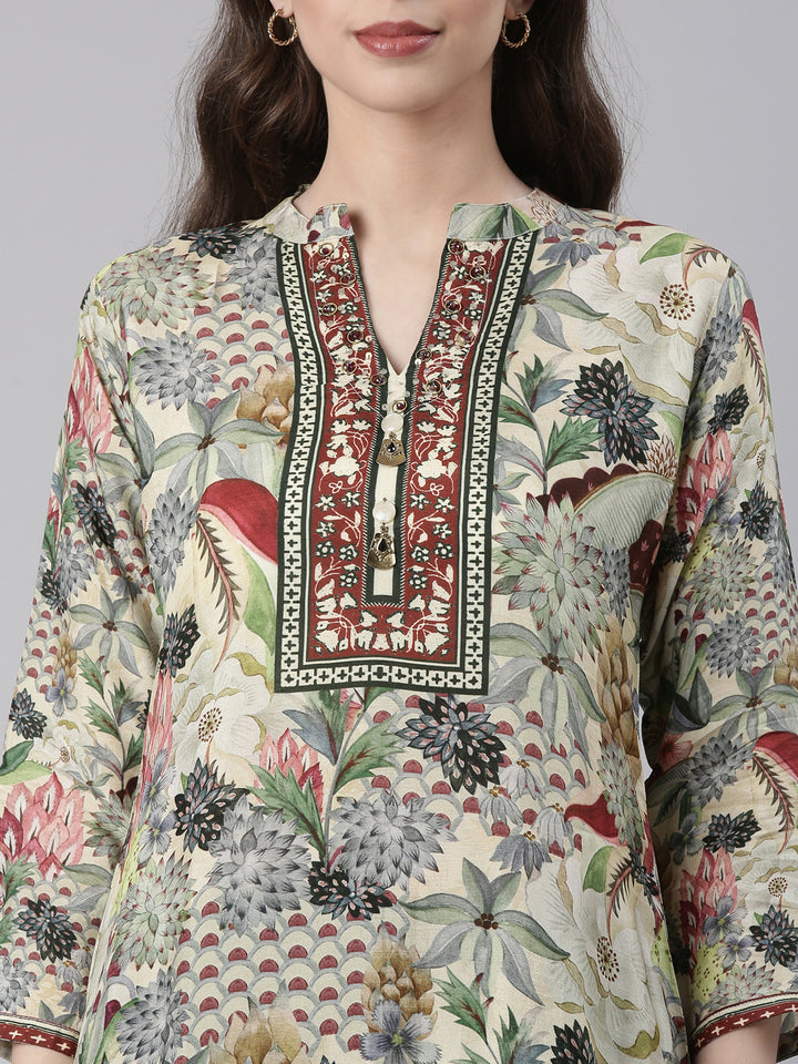 Neerus Green Printed Straight Kurta and Trousers
