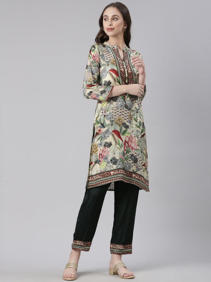 Neerus Green Printed Straight Kurta and Trousers