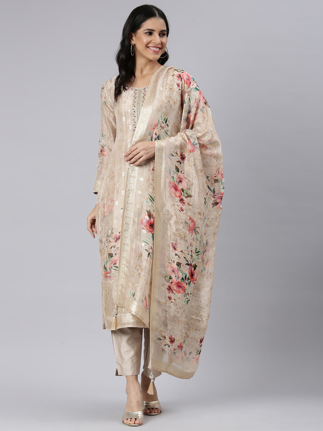 Neerus Gold printed straight suit set - front view
