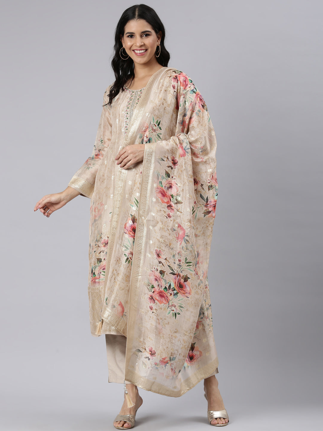 Neerus Gold printed straight suit set - detail view 2