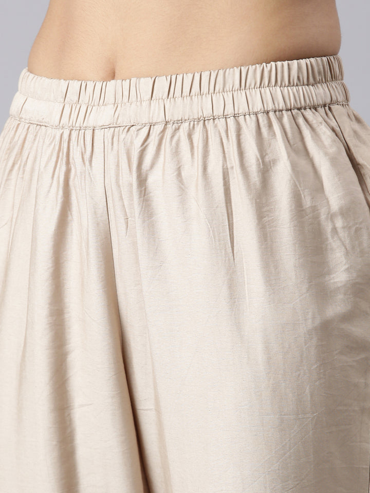 Neerus Gold printed straight suit set - detail view 3