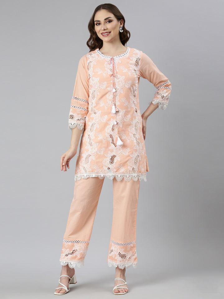 Neerus Peach Regular Straight Floral Kurti And Trousers
