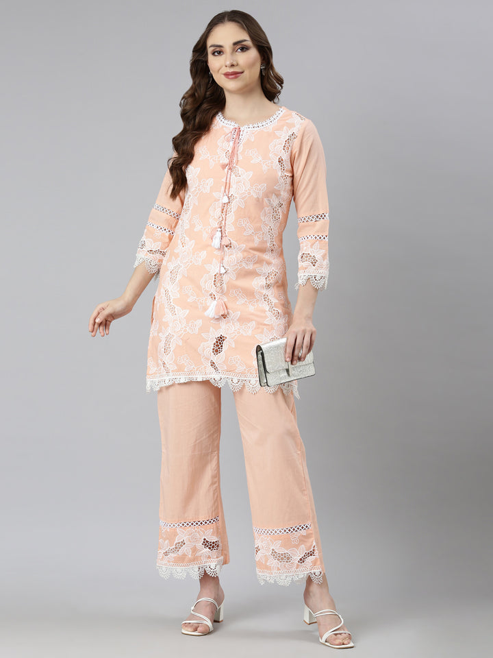 Neerus Peach Regular Straight Floral Kurti And Trousers
