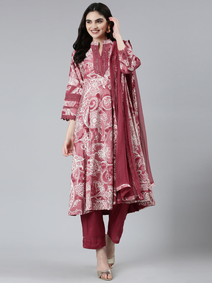 Neerus Purple printed floral kurta set with trouser and dupatta - detail view 2