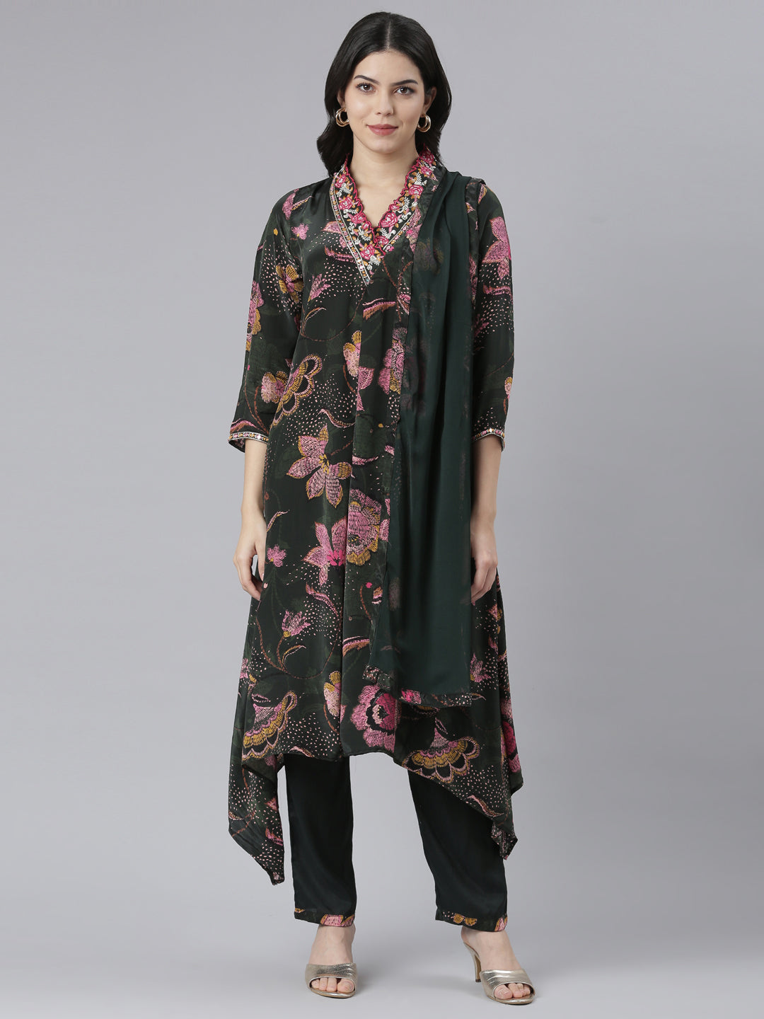Neerus Green crepe printed high-low suit set - front view