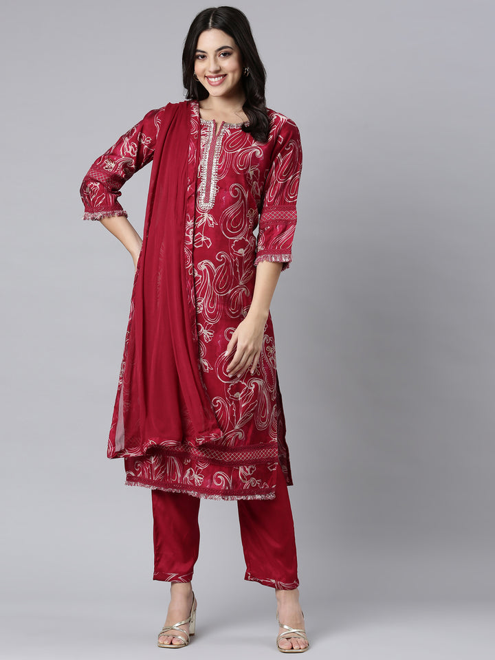 Neerus Pink printed paisley suit set - detail view 2