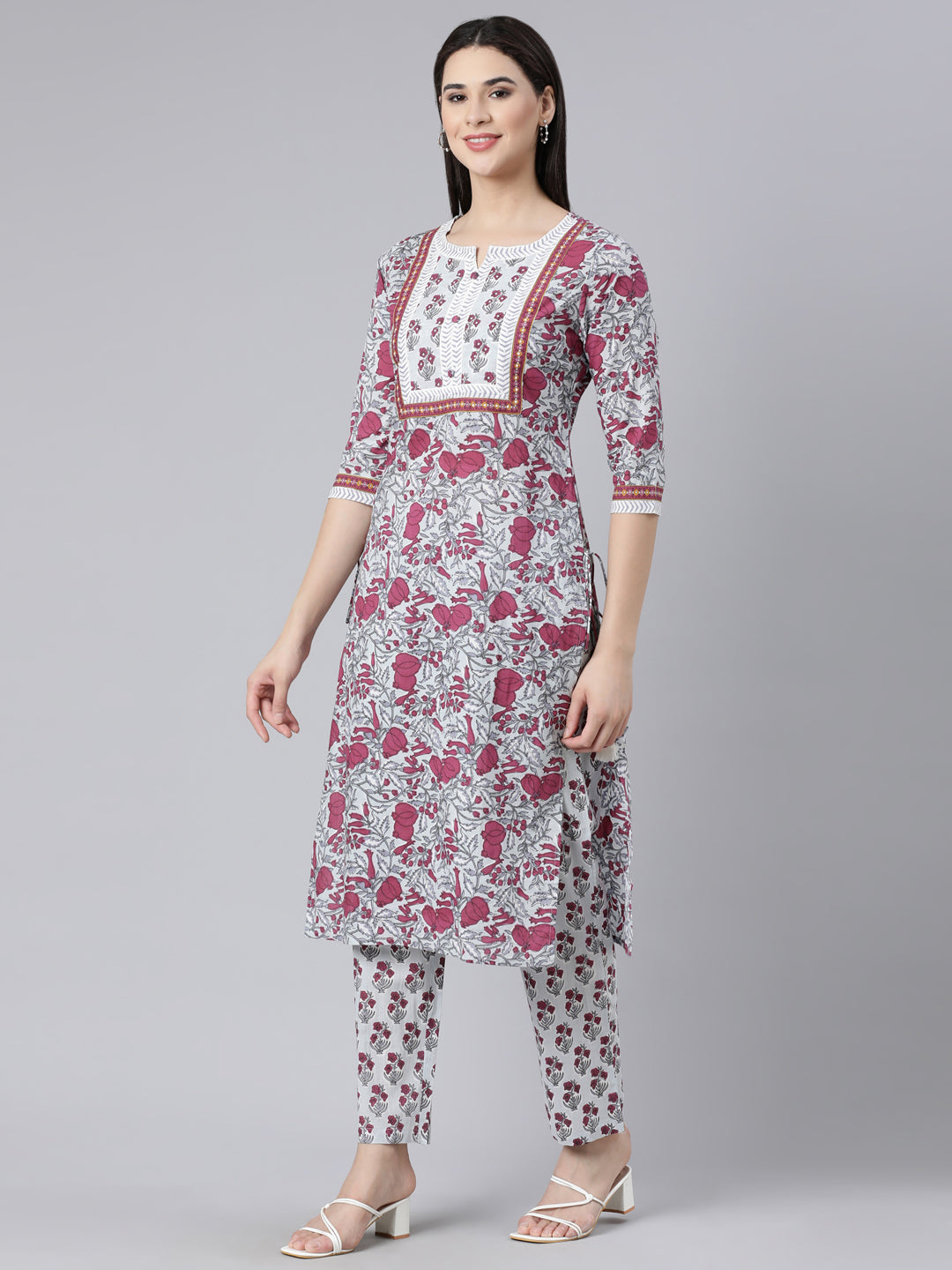 Neerus Maroon cotton printed suit set - back view