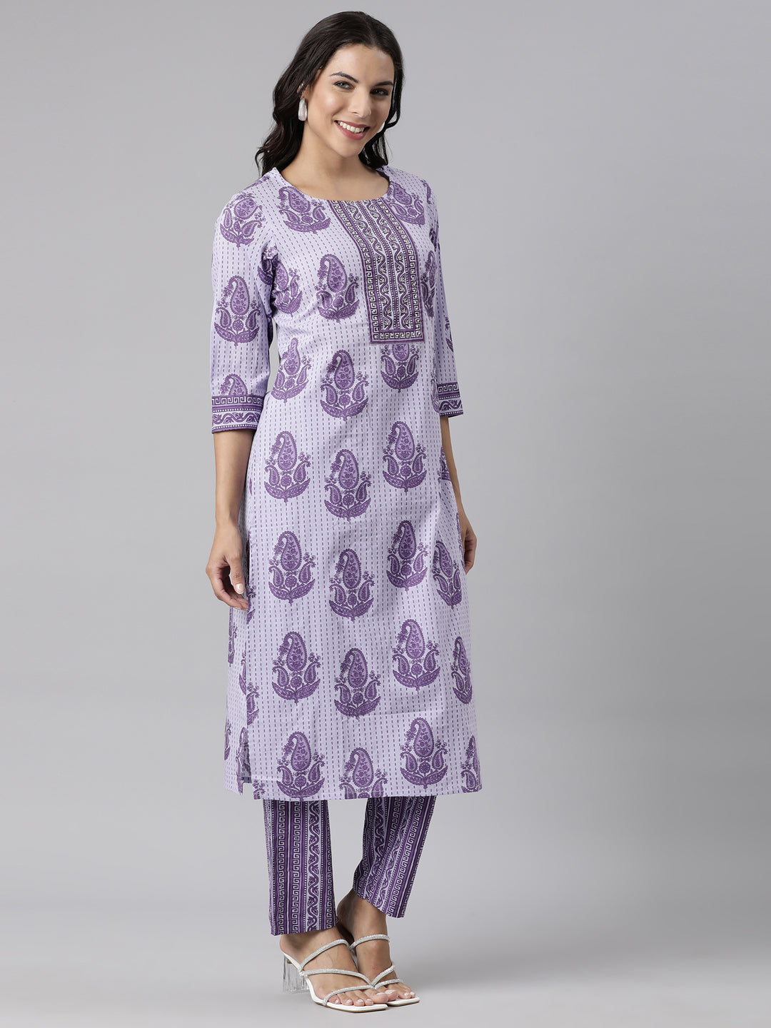 Neerus Purple cotton printed suit set - side view