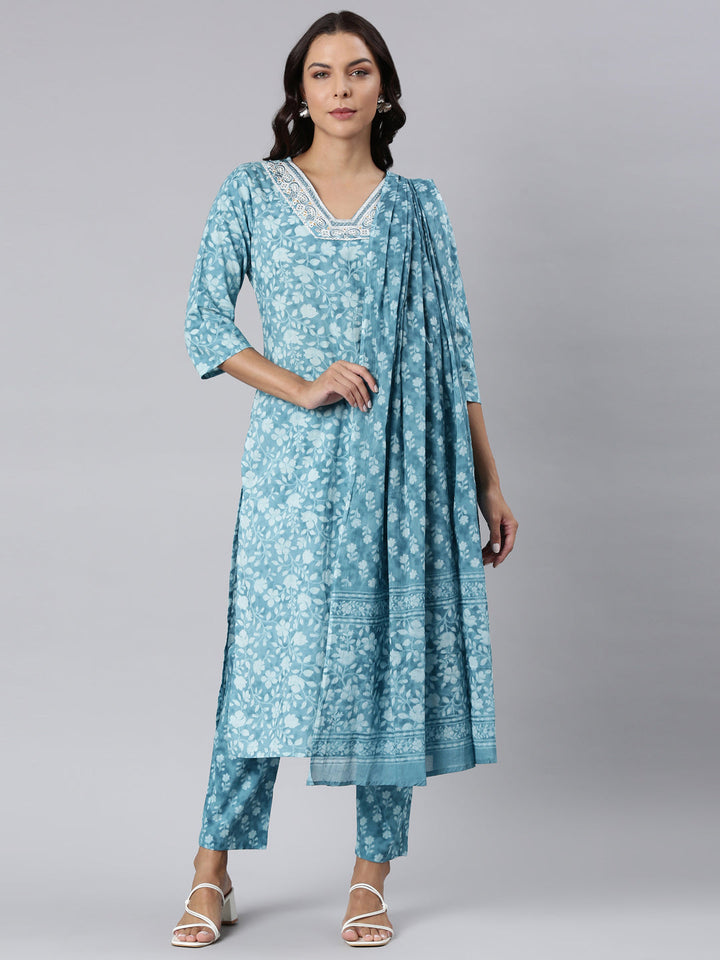 Neerus Green printed straight suit set kurta trouser dupatta - front view