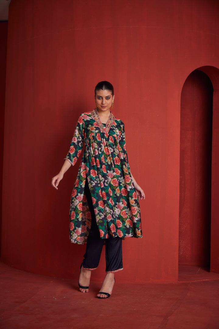 Neerus Womens Green Colour Floral Kurta Set