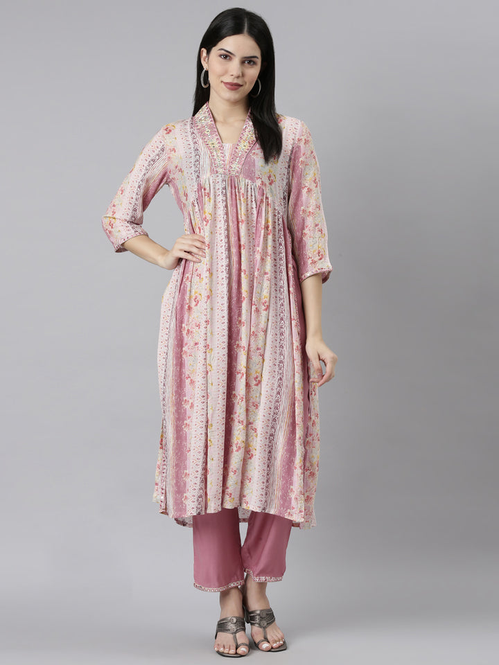 Neerus Pink printed floral kurta set with trousers - detail view 2