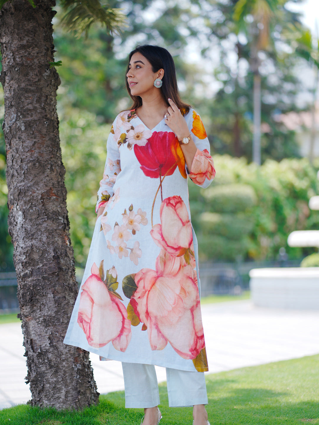 Neerus Sky Blue Casual Floral Printed Kurta and Trouser