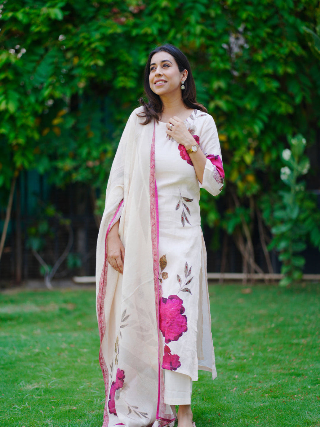 Neerus Cream Casual Floral Printed Kurta and Trouser with Dupatta