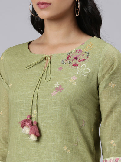Neerus Green Regular Straight Printed Kurta and Trousers