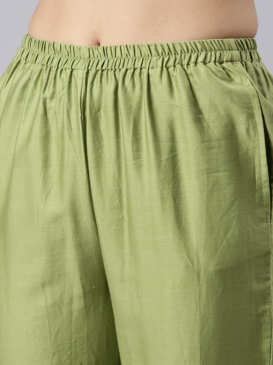 Neerus Green Regular Straight Printed Kurta and Trousers