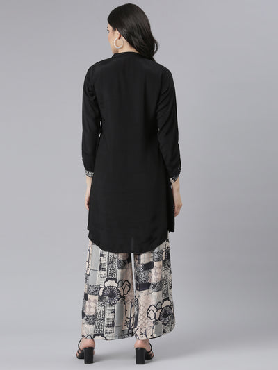 Neeru's Black Regular Straight Floral Kurta And Palazzos