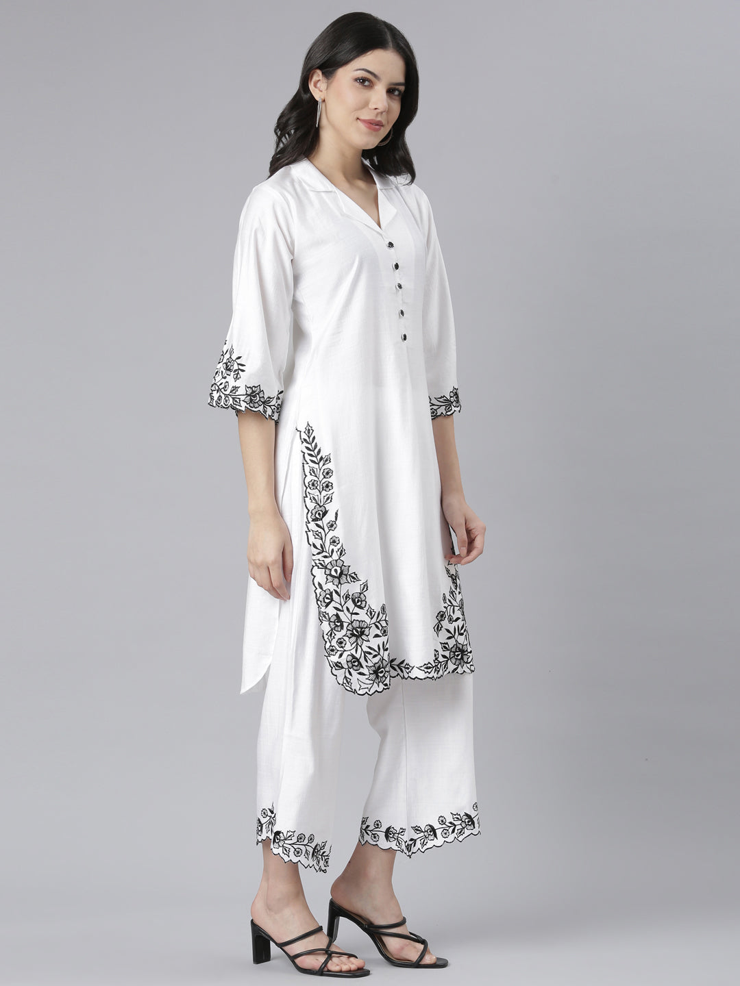 Neerus White floral printed kurta set - back view