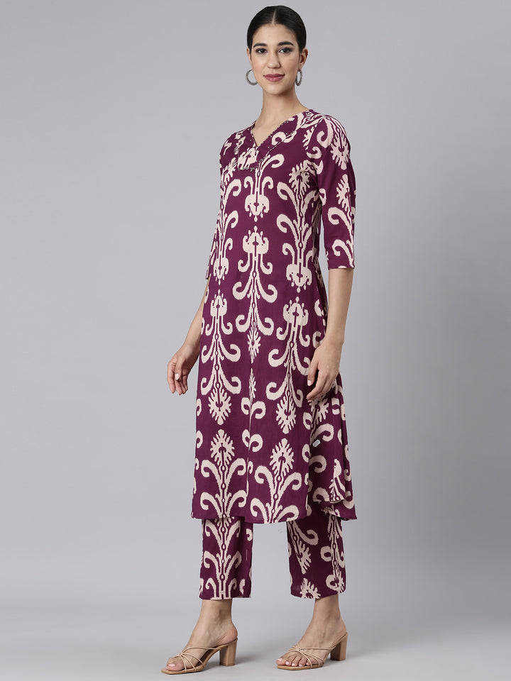 Neerus Purple Casual Printed Curved Kurta and Trousers