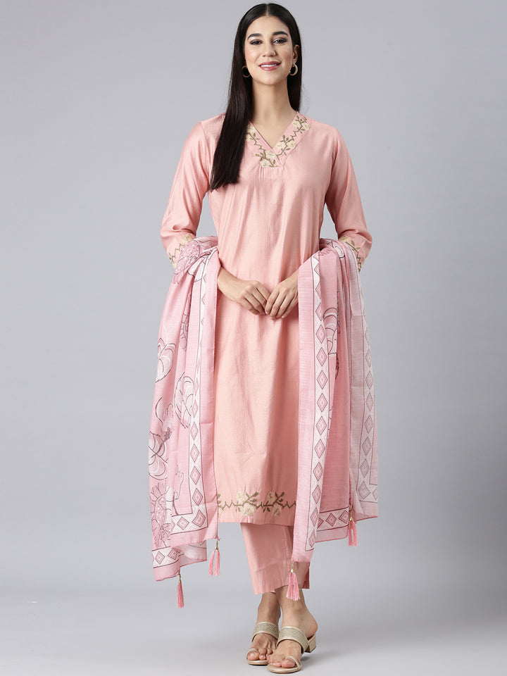 Neerus Peach Solid Straight Kurta and Trousers With Dupatta