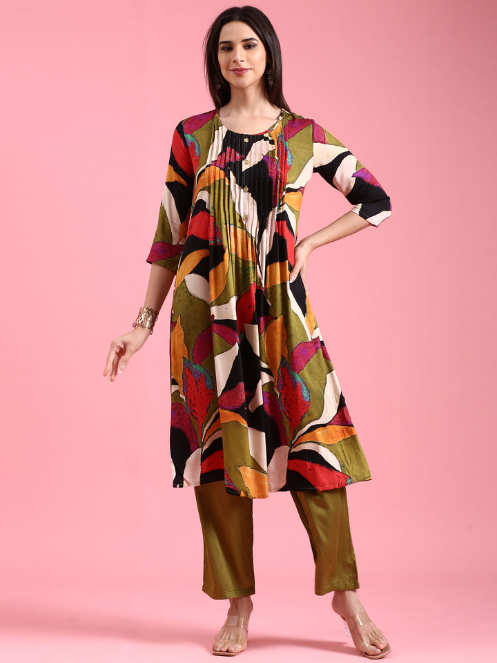 Mehadi Green Rayon Two Piece Set