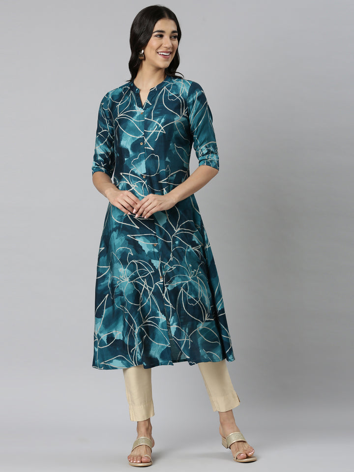 Neerus Blue Casual Floral Straight Kurtas