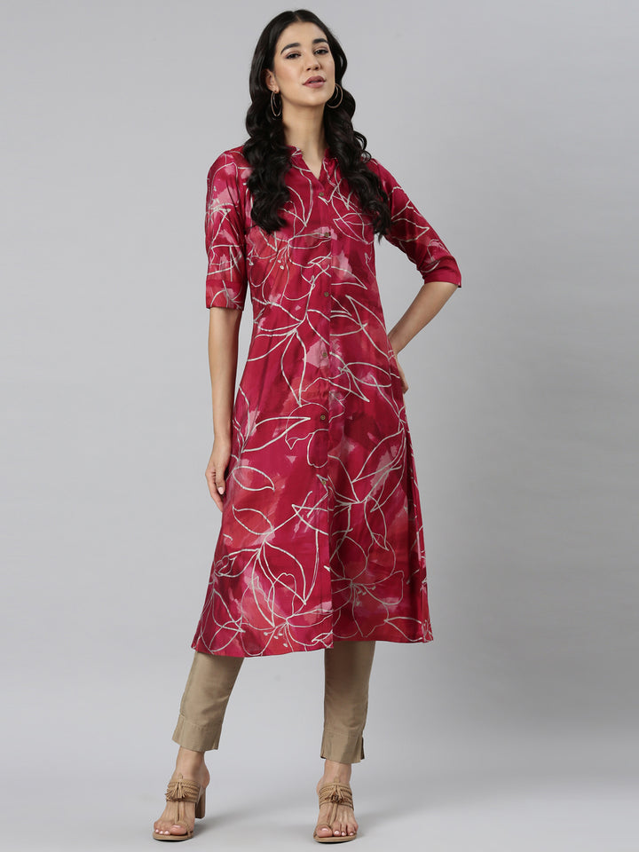 Neerus Purple Casual Floral Straight Kurtas