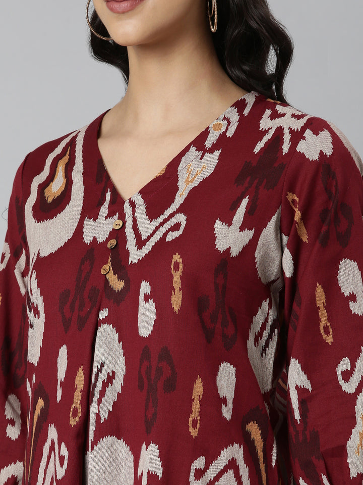 Neerus Maroon Casual Quirky Straight Kurtas