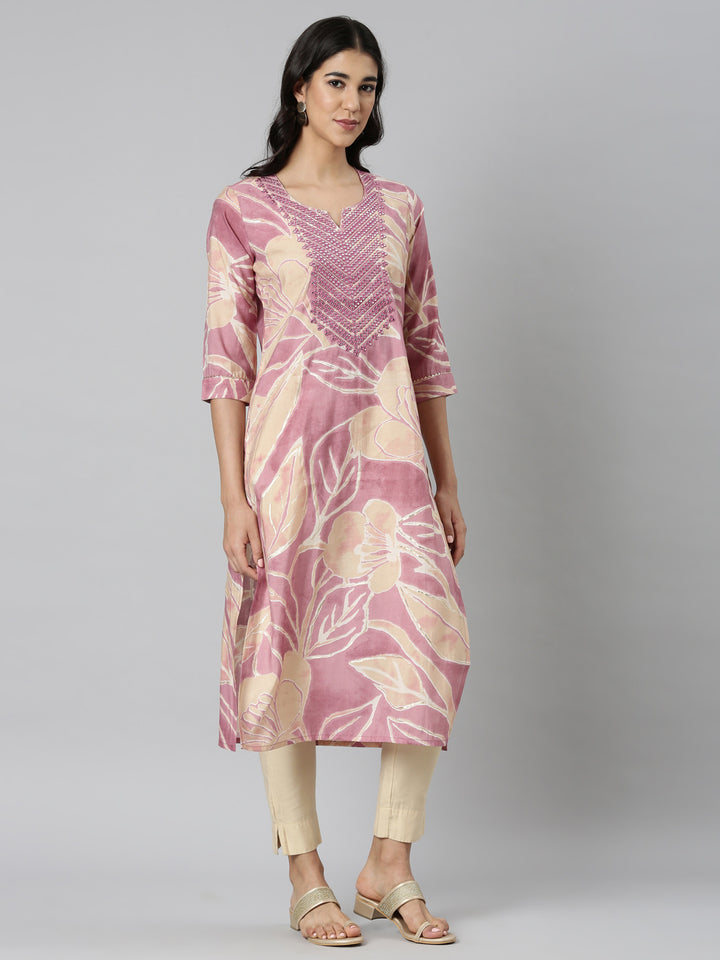 Neerus Pink Casual Floral Straight Kurtas