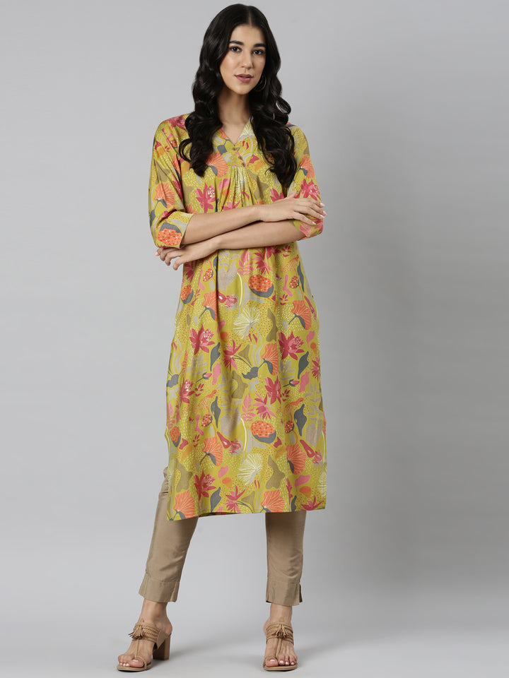 Neerus Green Casual Quirky Straight Kurtas