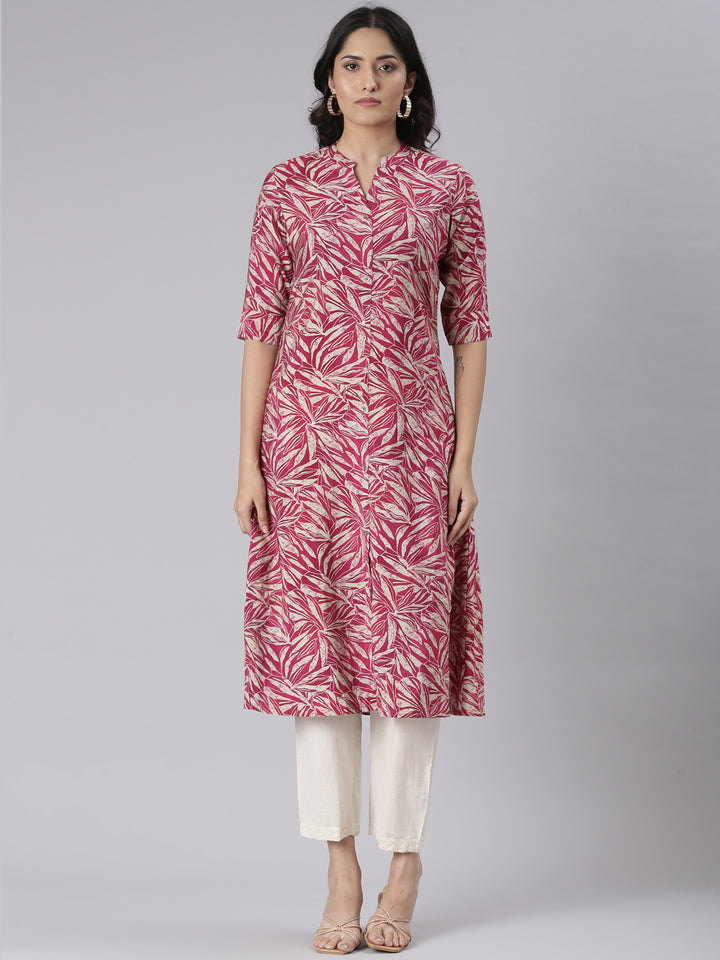 Neerus Mauve Casual Floral Straight Kurtas