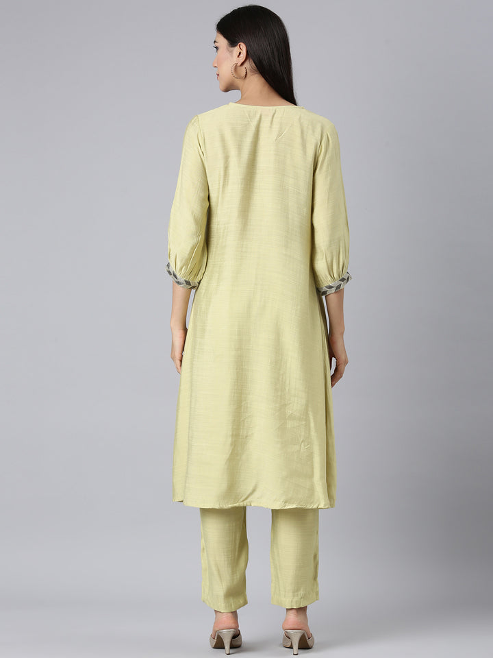 Neerus Green Solid Straight Kurta and Trousers
