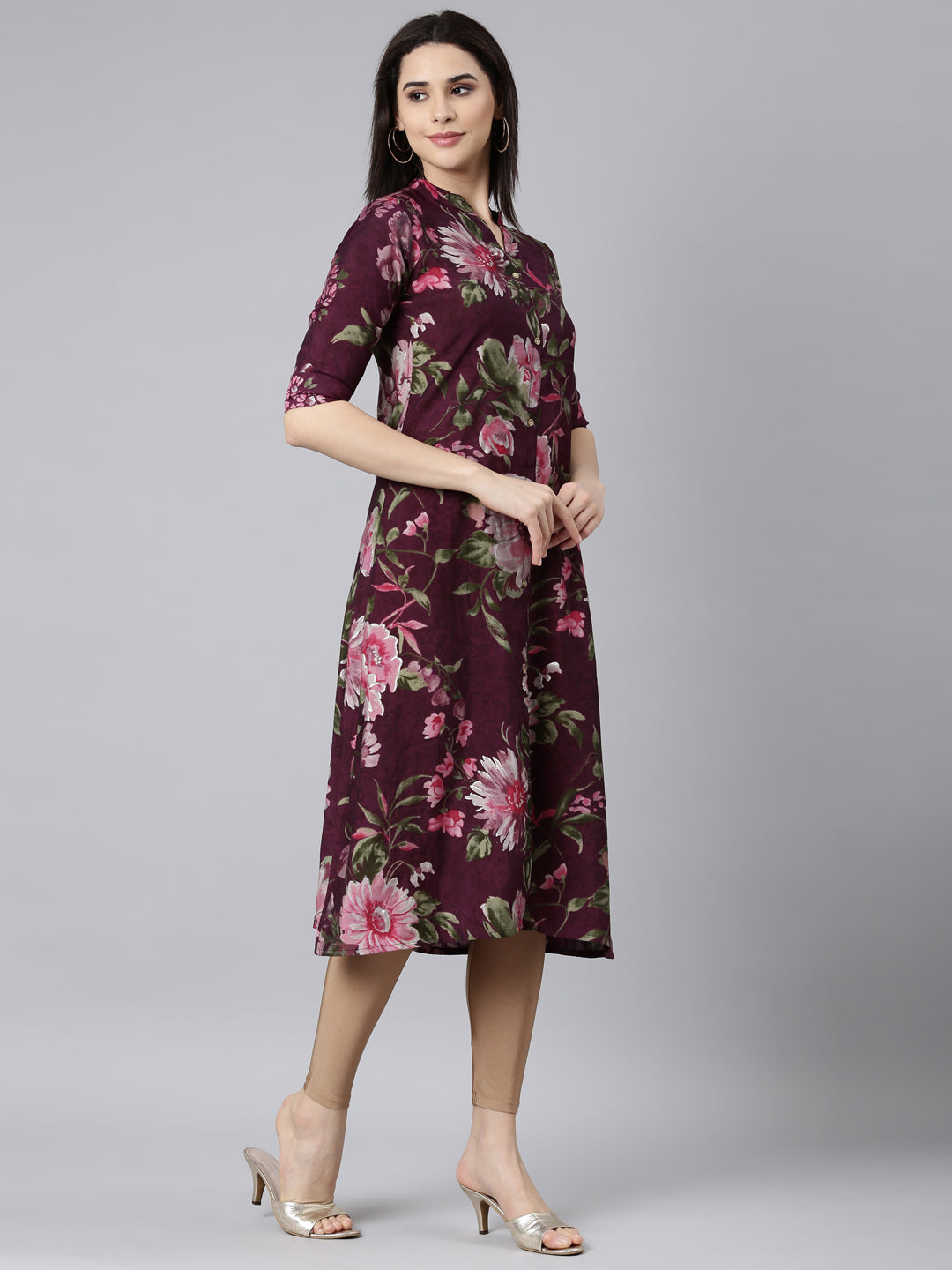 Neerus Purple floral printed straight kurti - back view