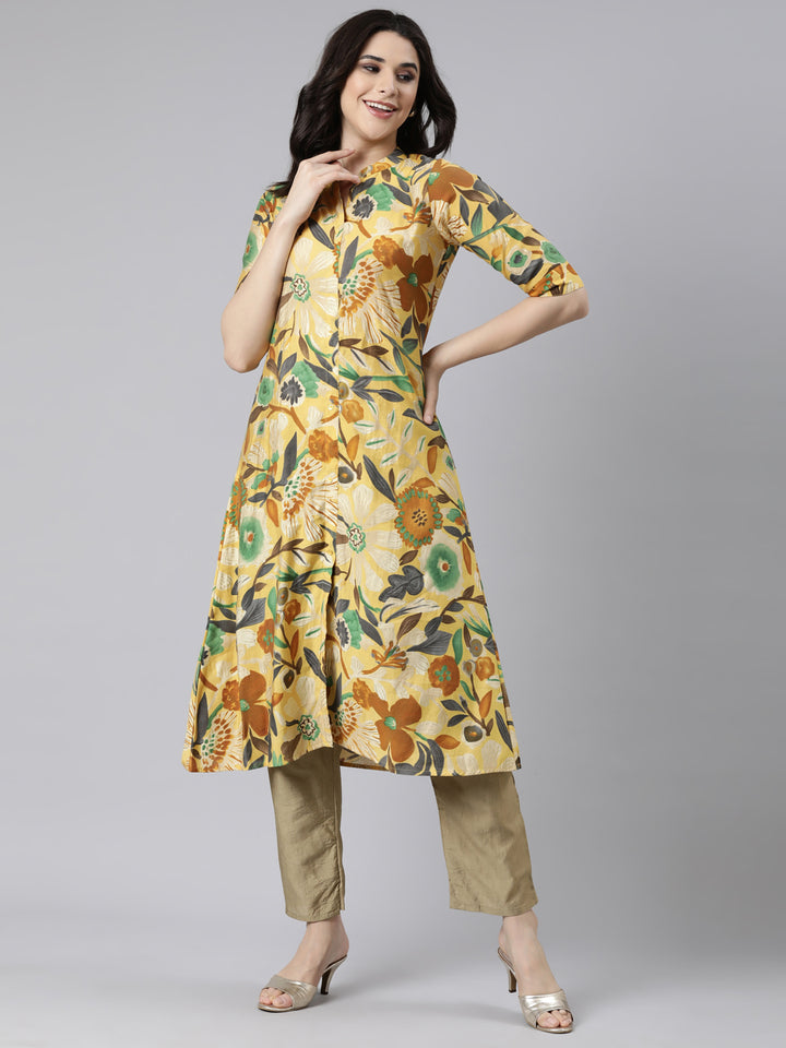 Neerus Yellow Regular Straight Floral Kurtas