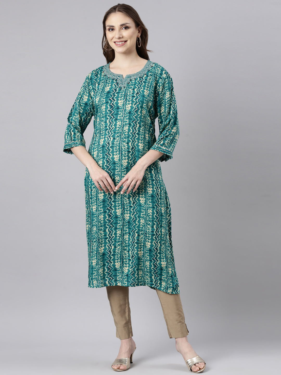 Neerus Green printed straight kurti chevron pattern - front view