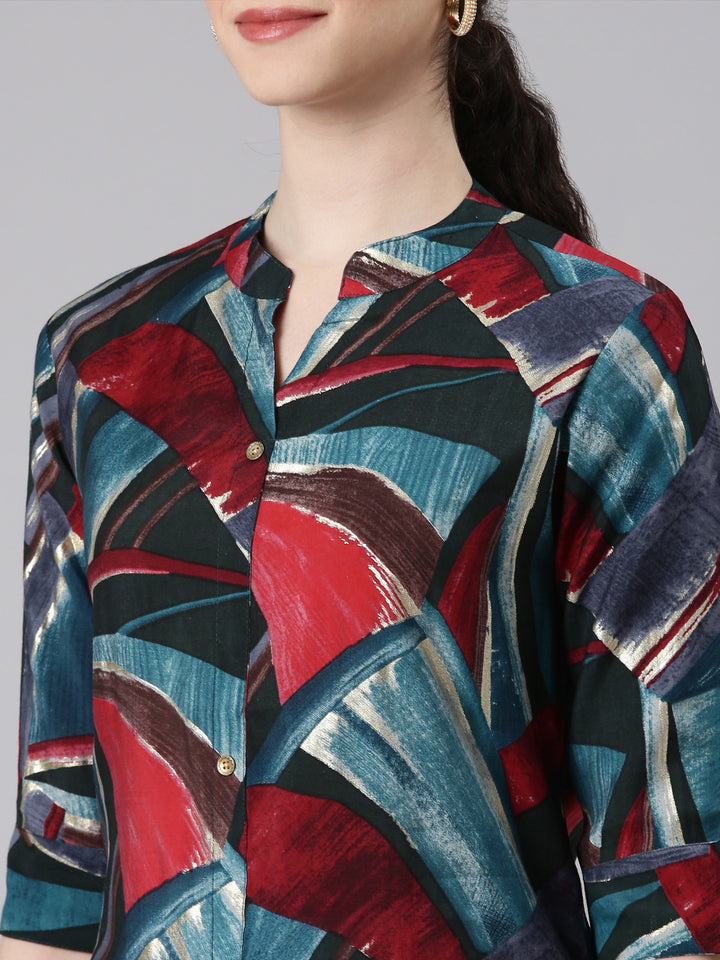 Neerus Blue rayon printed straight kurta - detail view 1