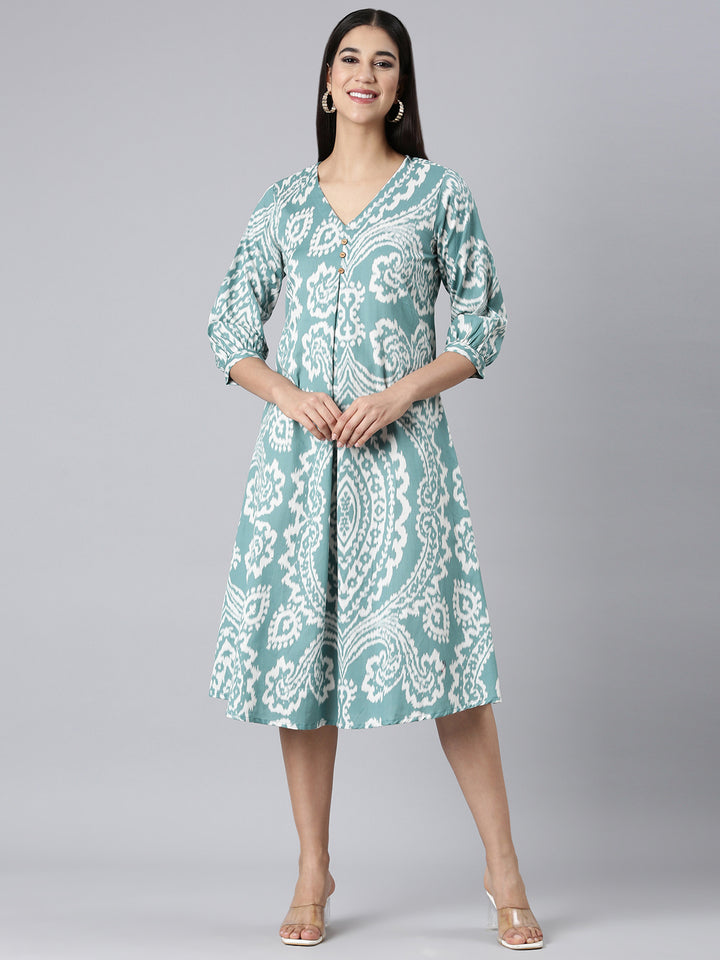 Neerus Sea Green Casual Floral A-Line Kurtas