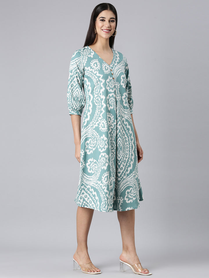 Neerus Sea Green Casual Floral A-Line Kurtas
