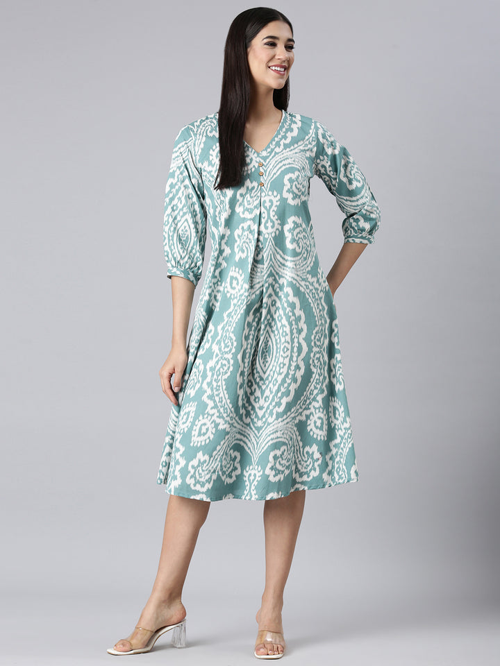 Neerus Sea Green Casual Floral A-Line Kurtas