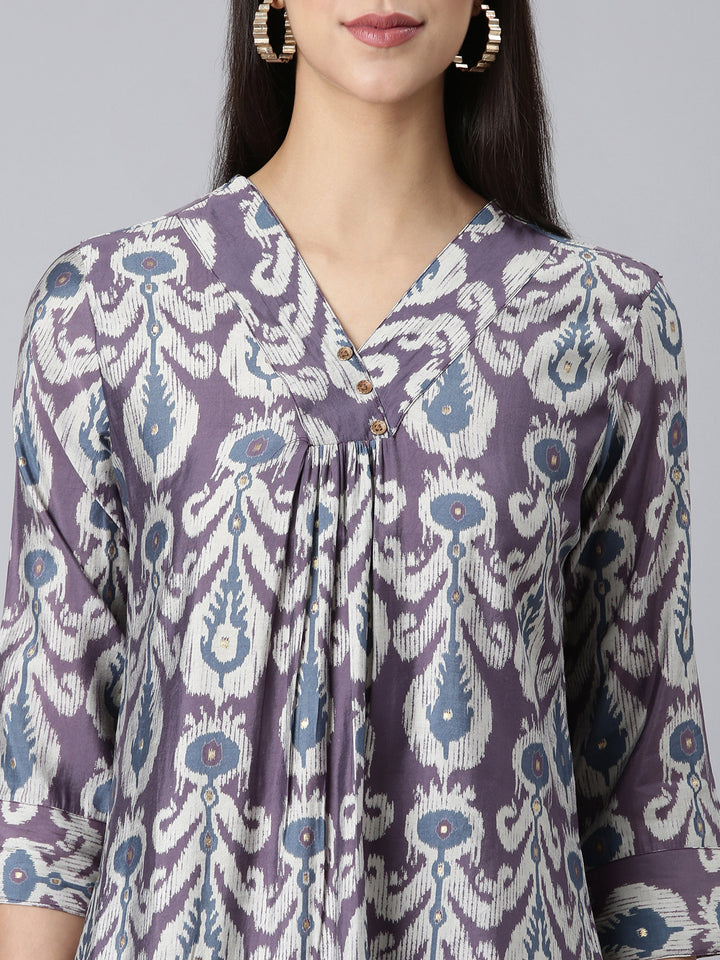 Neerus Lavender Casual Ethnic Motifs Straight Kurtas