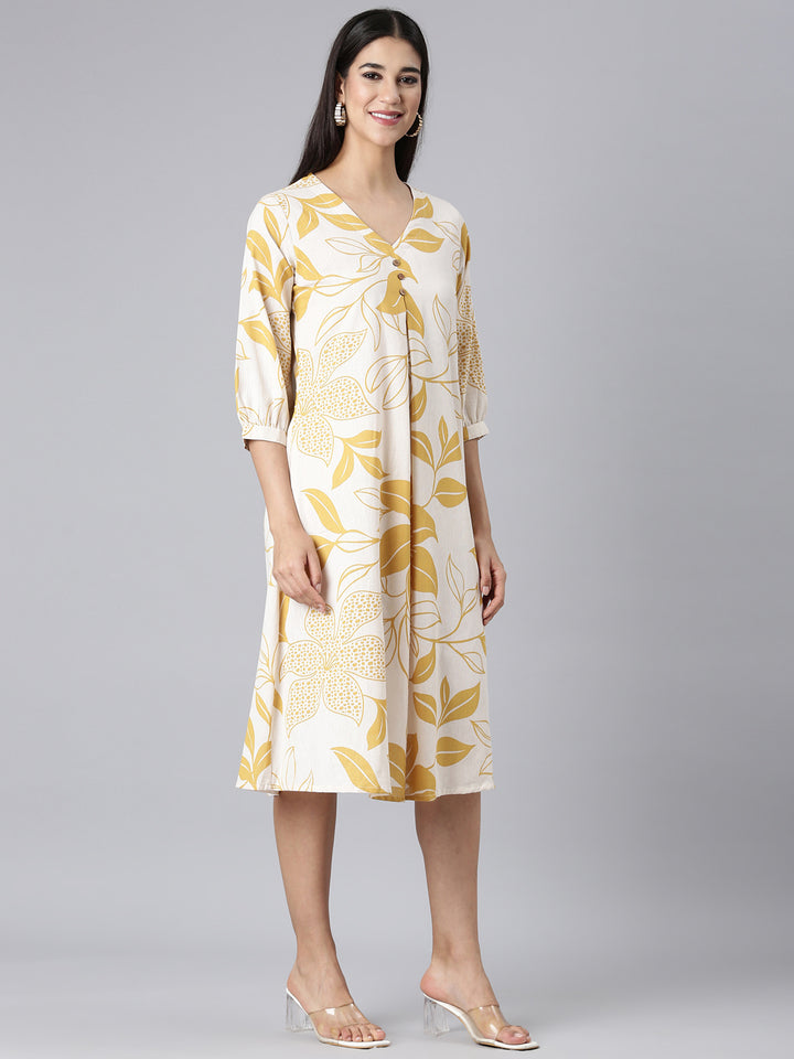 Neerus Mustard Casual Floral A-Line Kurtas