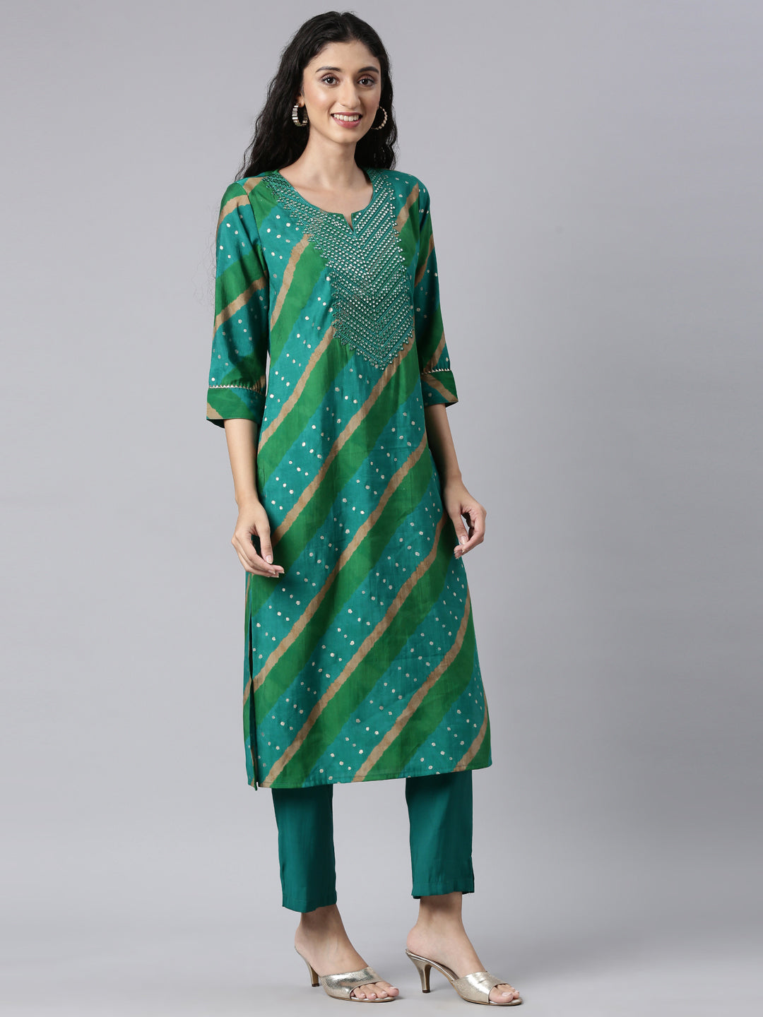 Neerus Green Panelled Straight Kurta and Trousers