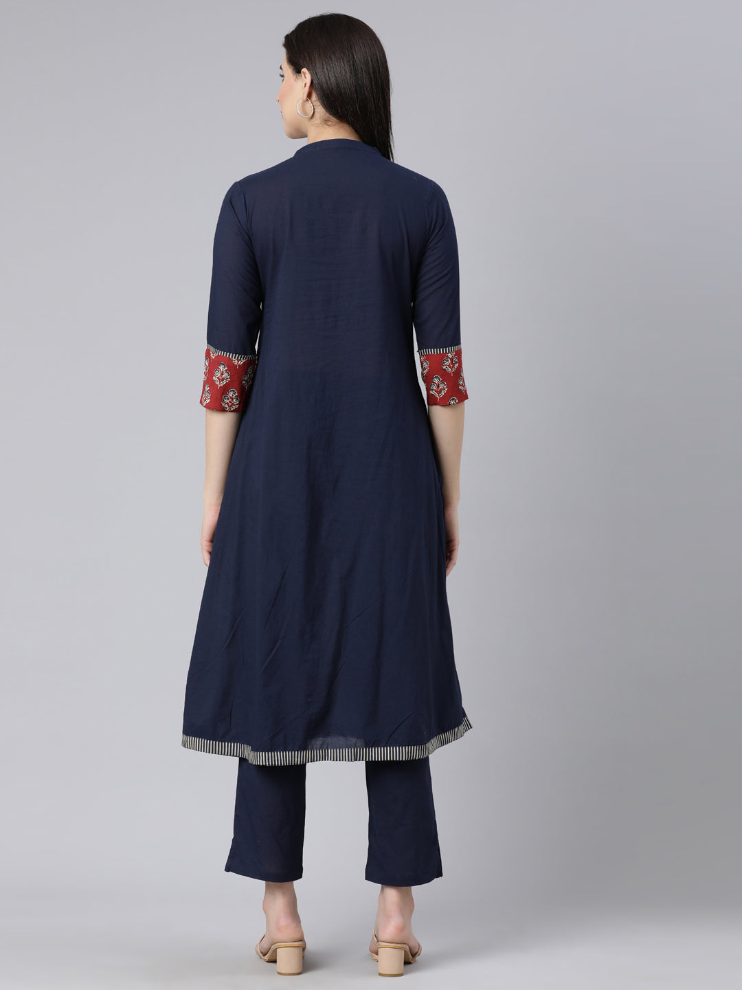 Neerus Blue printed straight kurta set with trousers - detail view 1